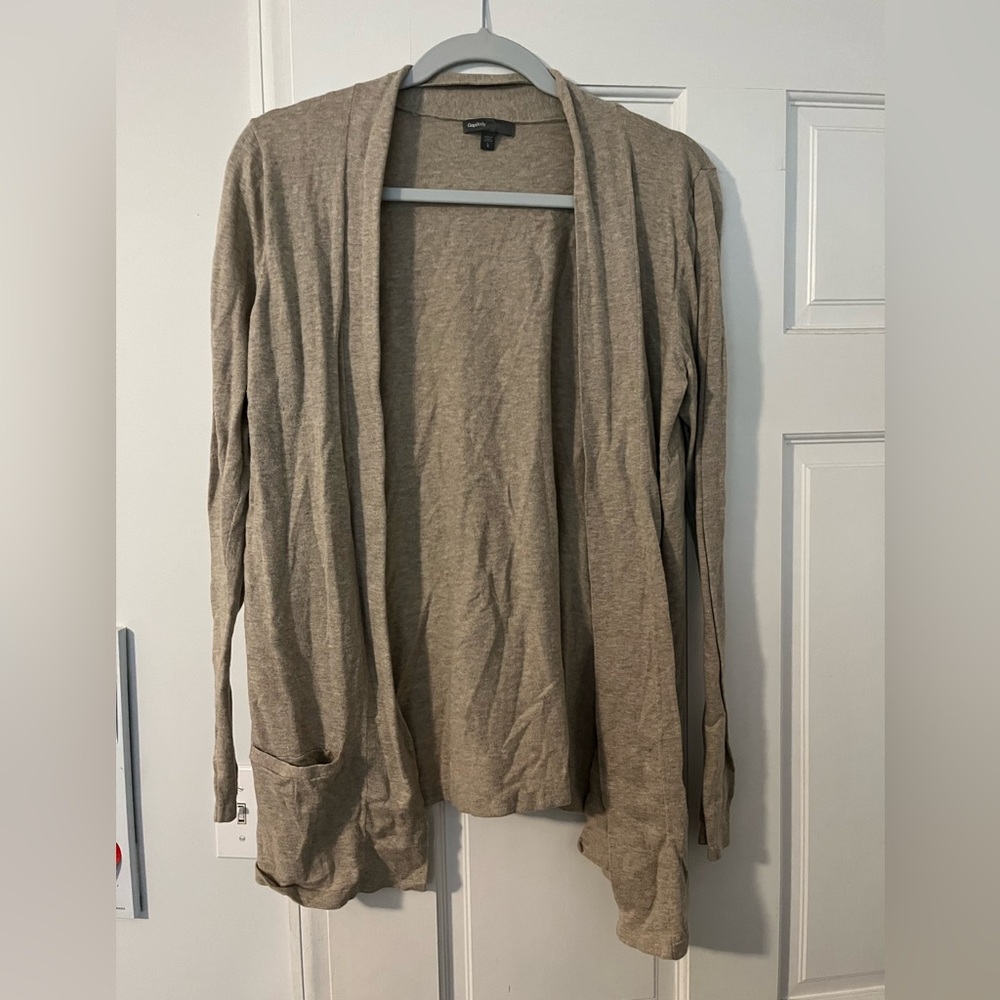 Brown cardigan with pockets